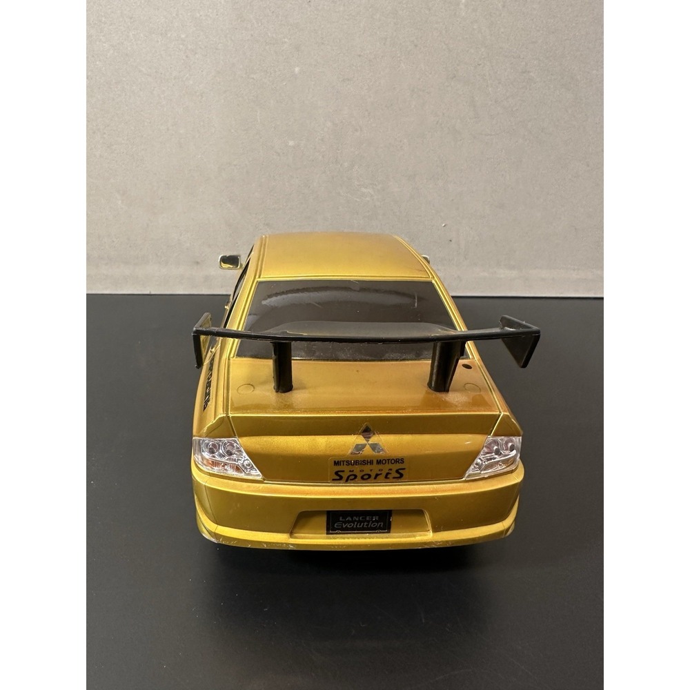 Lancer Evolution Remote Control Car ( No remote ) - Picture 4 of 7